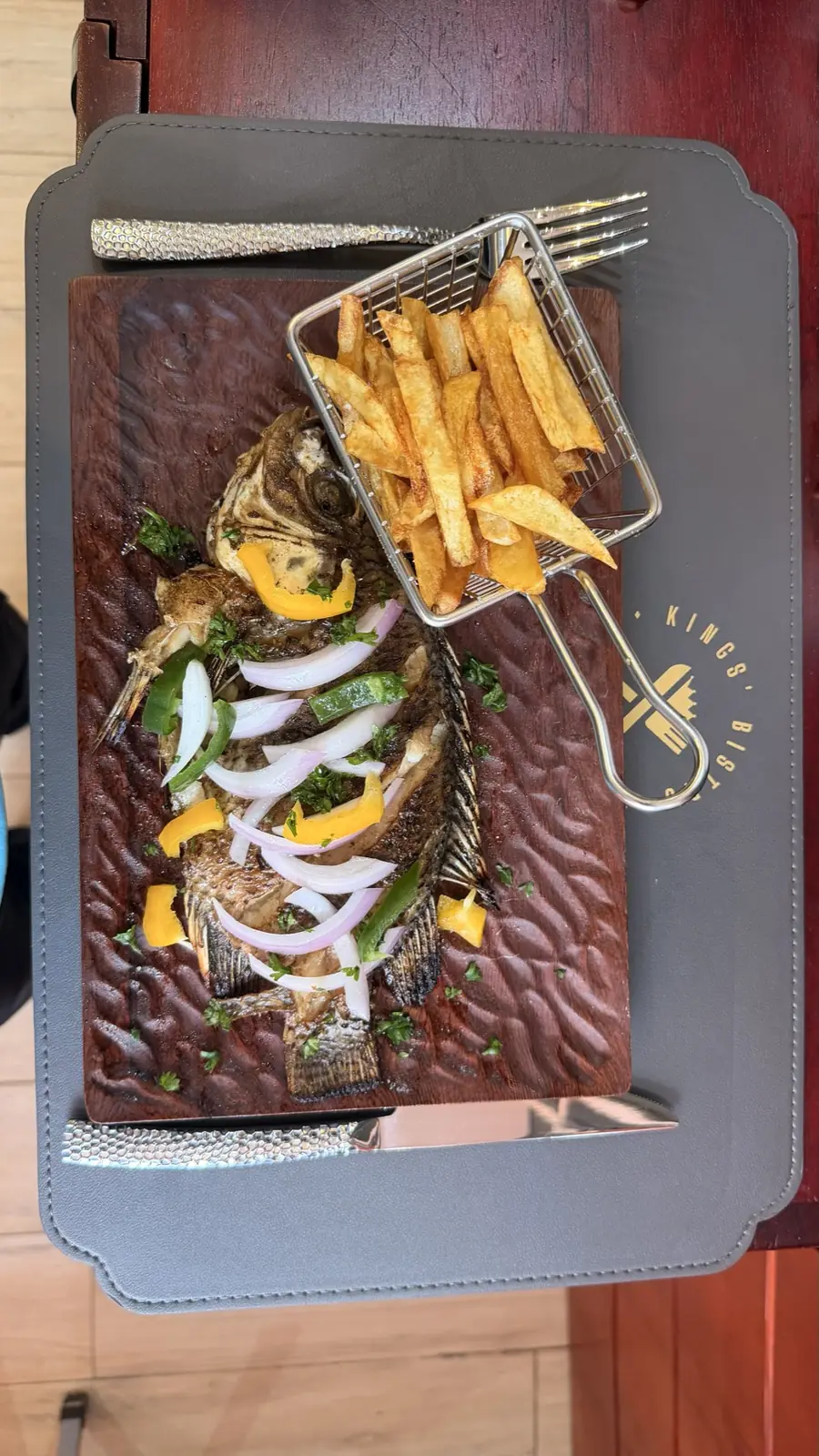 Grilled fish with fries