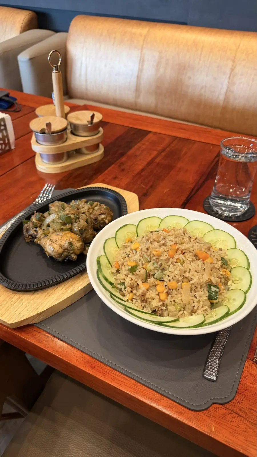 Kings' rice with grilled chicken